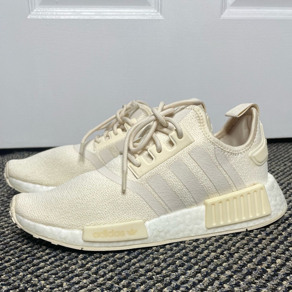 nmd r1 athletic shoe adidas